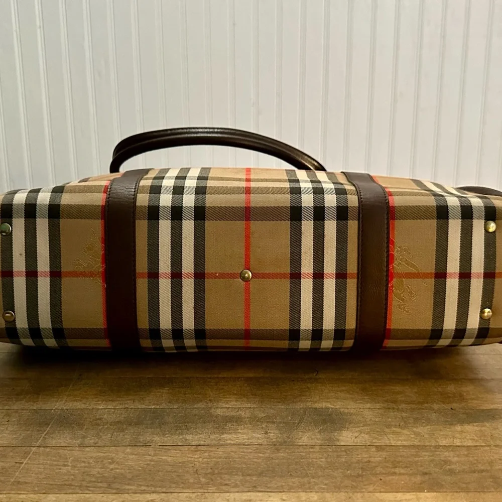 Burberry Knight Nova Check Canvas Leather Shopper Zip Tote Bag - Picture 7 of 13